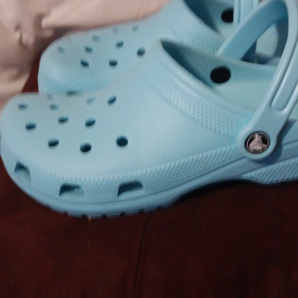Crocs - Picture 5 of 7